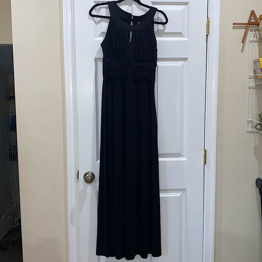 Sangria Black formal dress